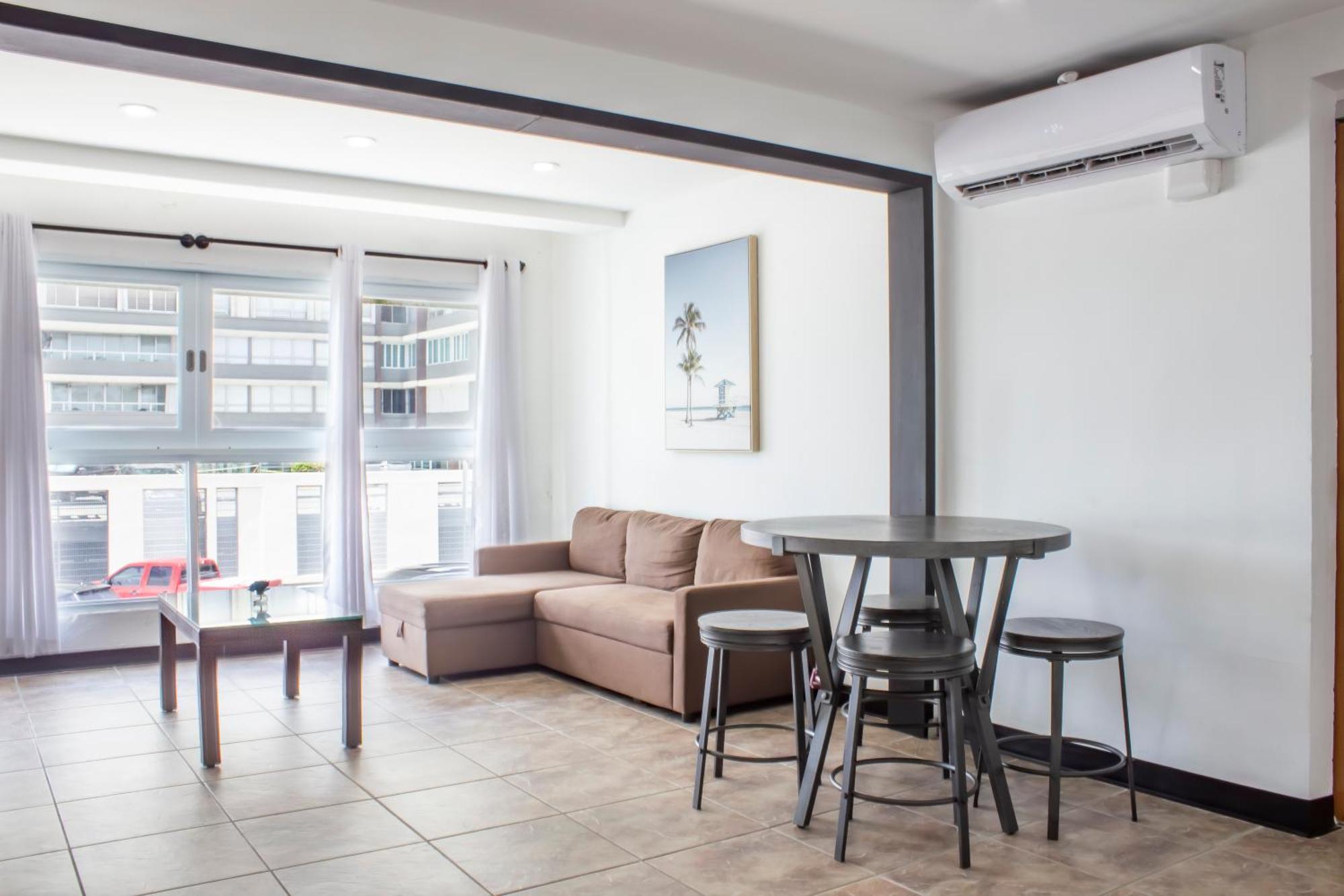 3050 Place San Juan Room photo